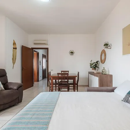 Poetto Family House, Privat Parking, Self Check-in, Netflix Quartu SantʼElena