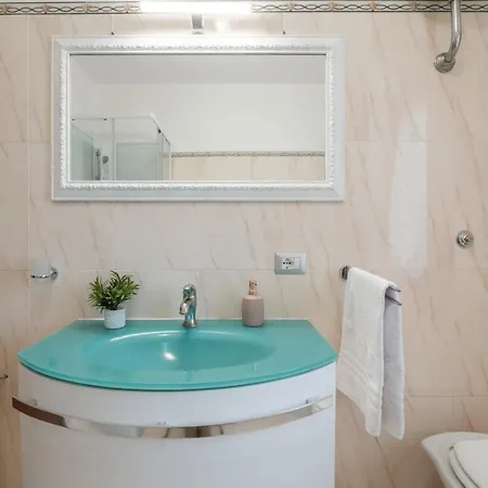 Poetto Family House, Privat Parking, Self Check-in, Netflix Apartman