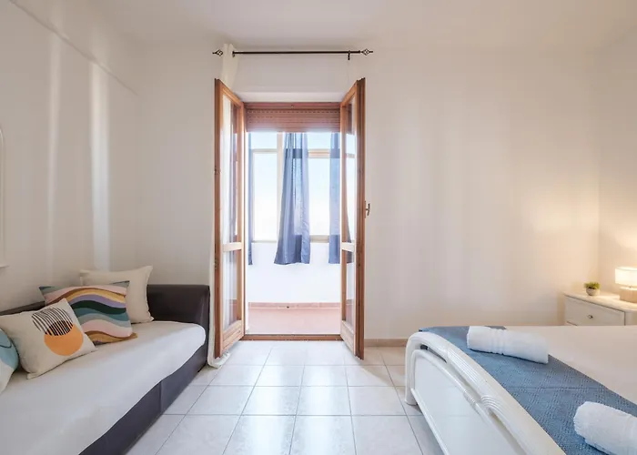 Apartamento Poetto Family House, Privat Parking, Self Check-in, Netflix Quartu SantʼElena