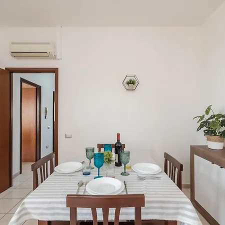 Lejlighed Poetto Family House, Privat Parking, Self Check-in, Netflix