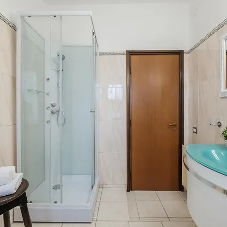 Lejlighed Poetto Family House, Privat Parking, Self Check-in, Netflix