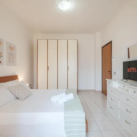 Poetto Family House, Privat Parking, Self Check-in, Netflix *