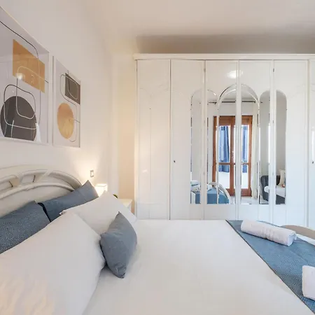 Poetto Family House, Privat Parking, Self Check-in, Netflix