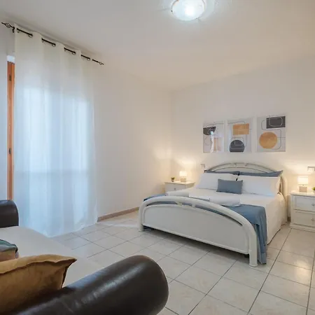 Lejlighed Poetto Family House, Privat Parking, Self Check-in, Netflix *
