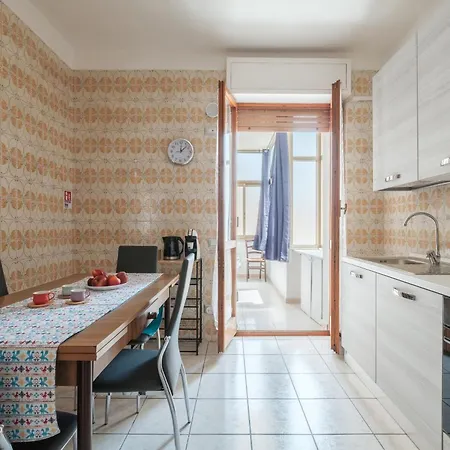 Poetto Family House, Privat Parking, Self Check-in, Netflix Quartu Sant'Elena